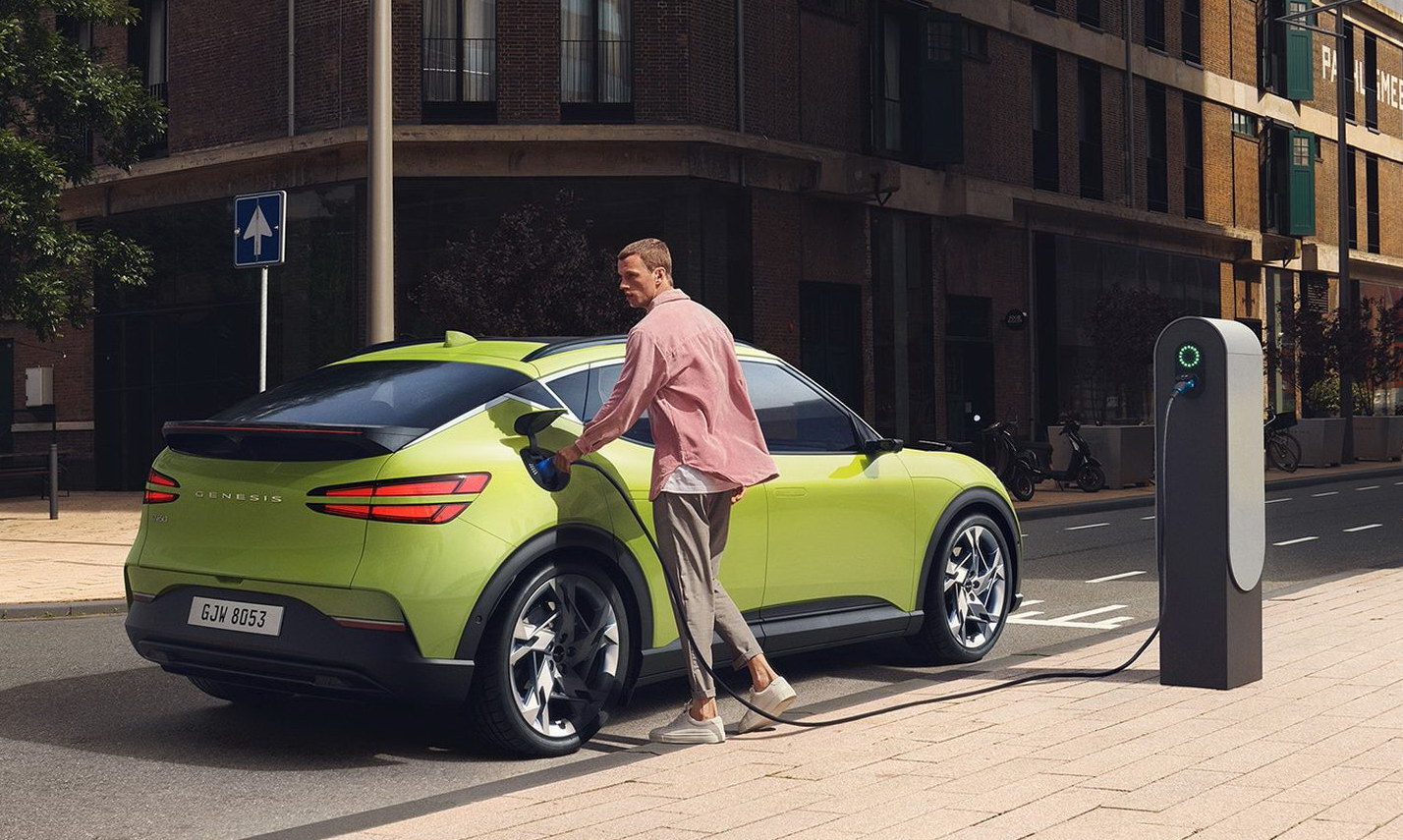 Hyundai полностью рассекретила электрический кроссовер Genesis с зарядкой за 18 минут